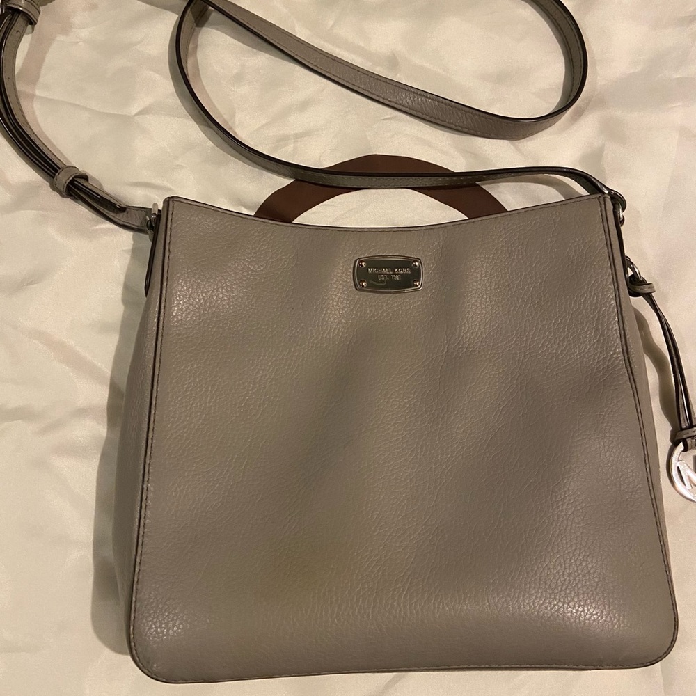 Michael Kors grey crossbody messenger bag